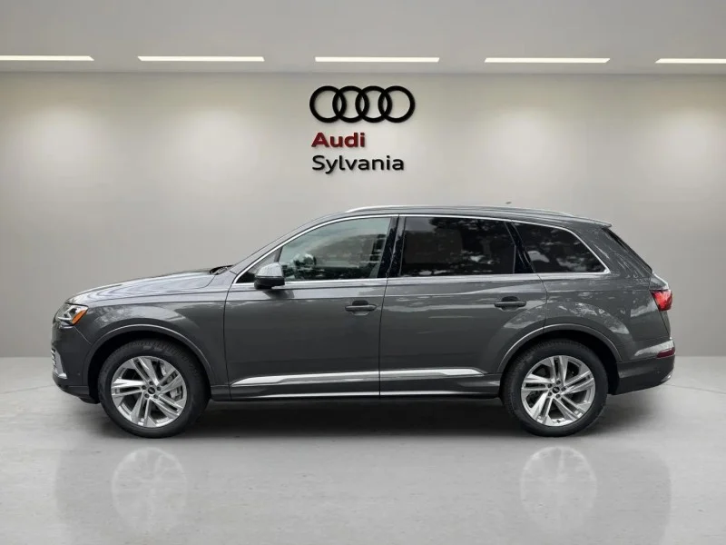 Used 2021  Audi Premium Plus image 4