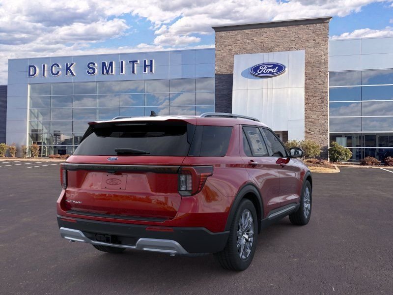 New 2026 Rapid Red Metallic Tinted Clearcoat Ford Platinum™ image 8