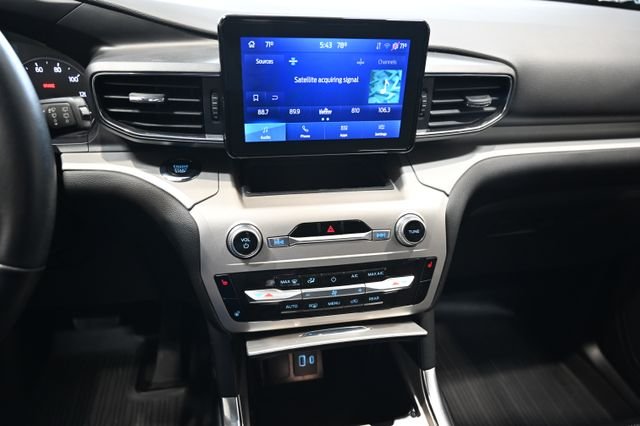Used 2022 Black Ford XLT image 15