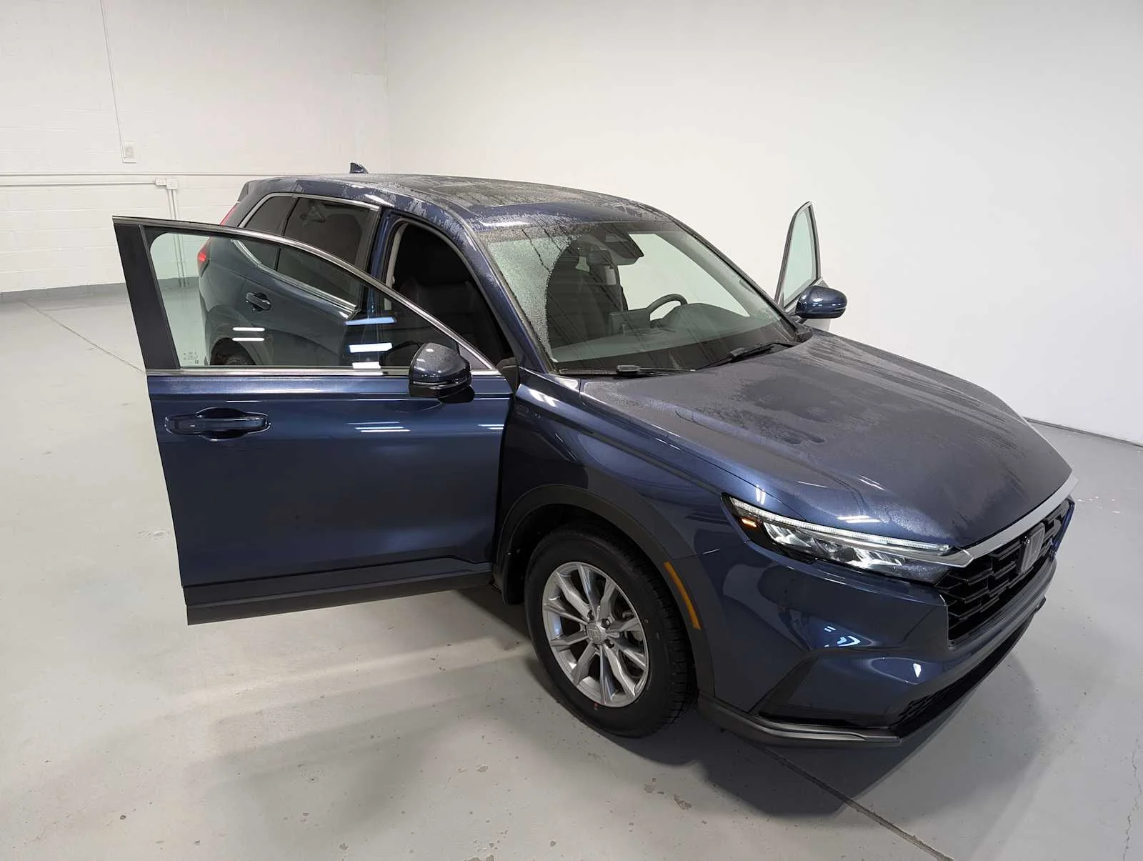 2025 Honda CR-V EX - Photo 17