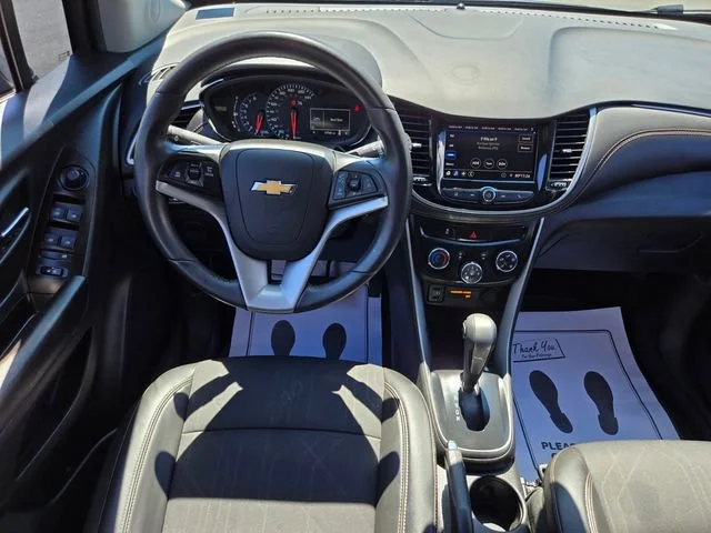 Used 2022 Shadow Gray Metallic Chevrolet LT image 13