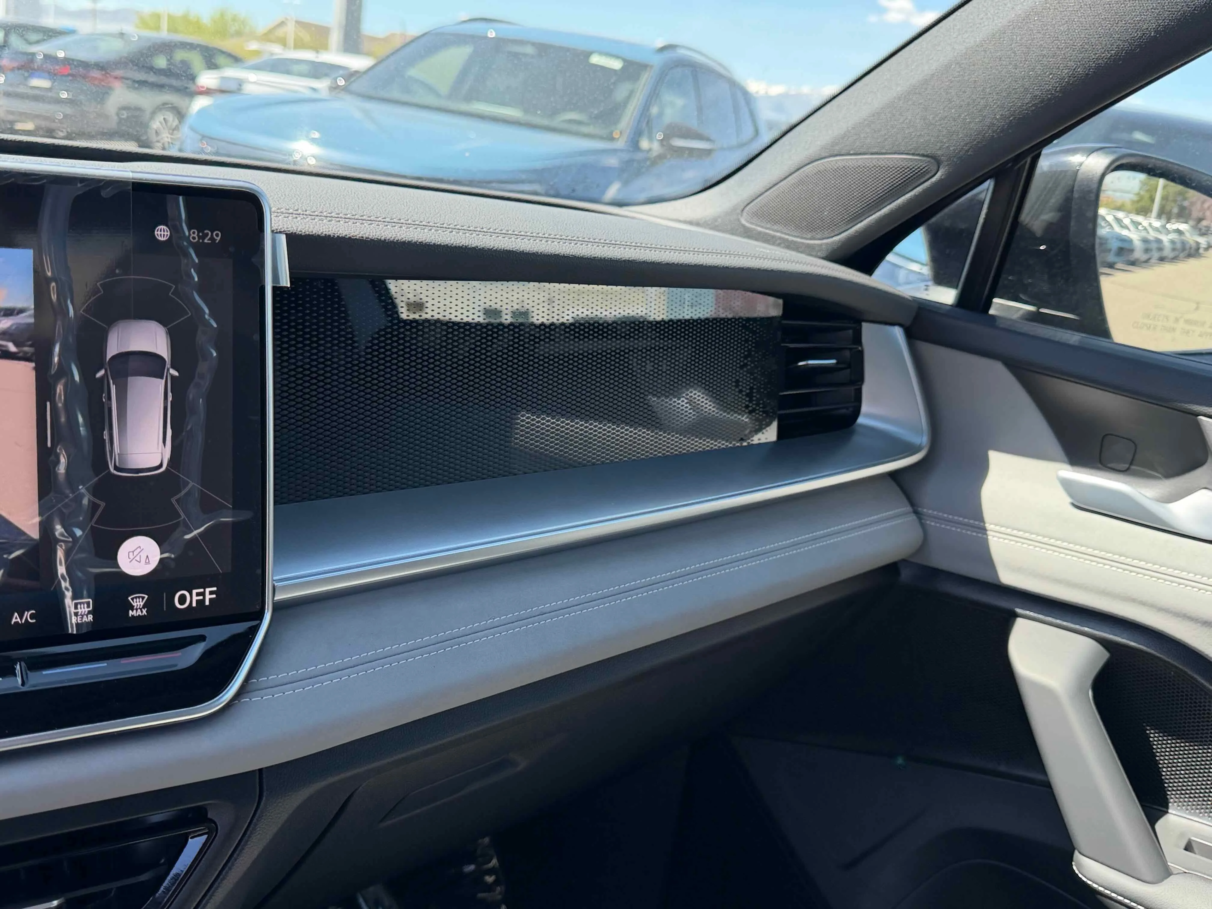 New 2026 Platinum Gray Volkswagen SE R-Line Black image 22