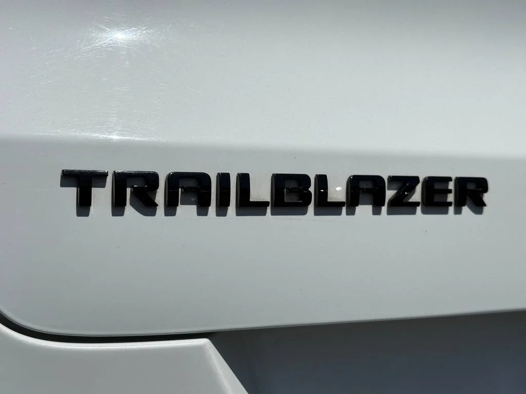 Used 2024 Summit White Chevrolet RS image 10