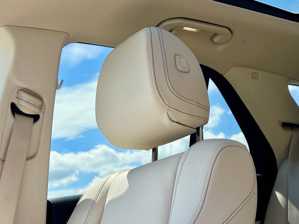 Certified Used 2024  Mercedes-Benz GLE 350 image 25