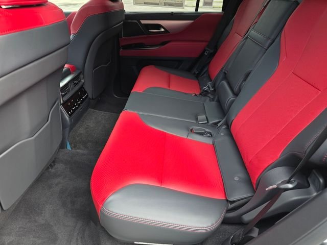 2025 Lexus LX 700h F-Sport - Photo 19