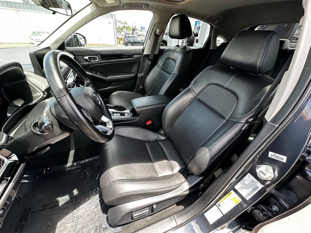 2024 Honda Civic Hatchback EX-L - Photo 11