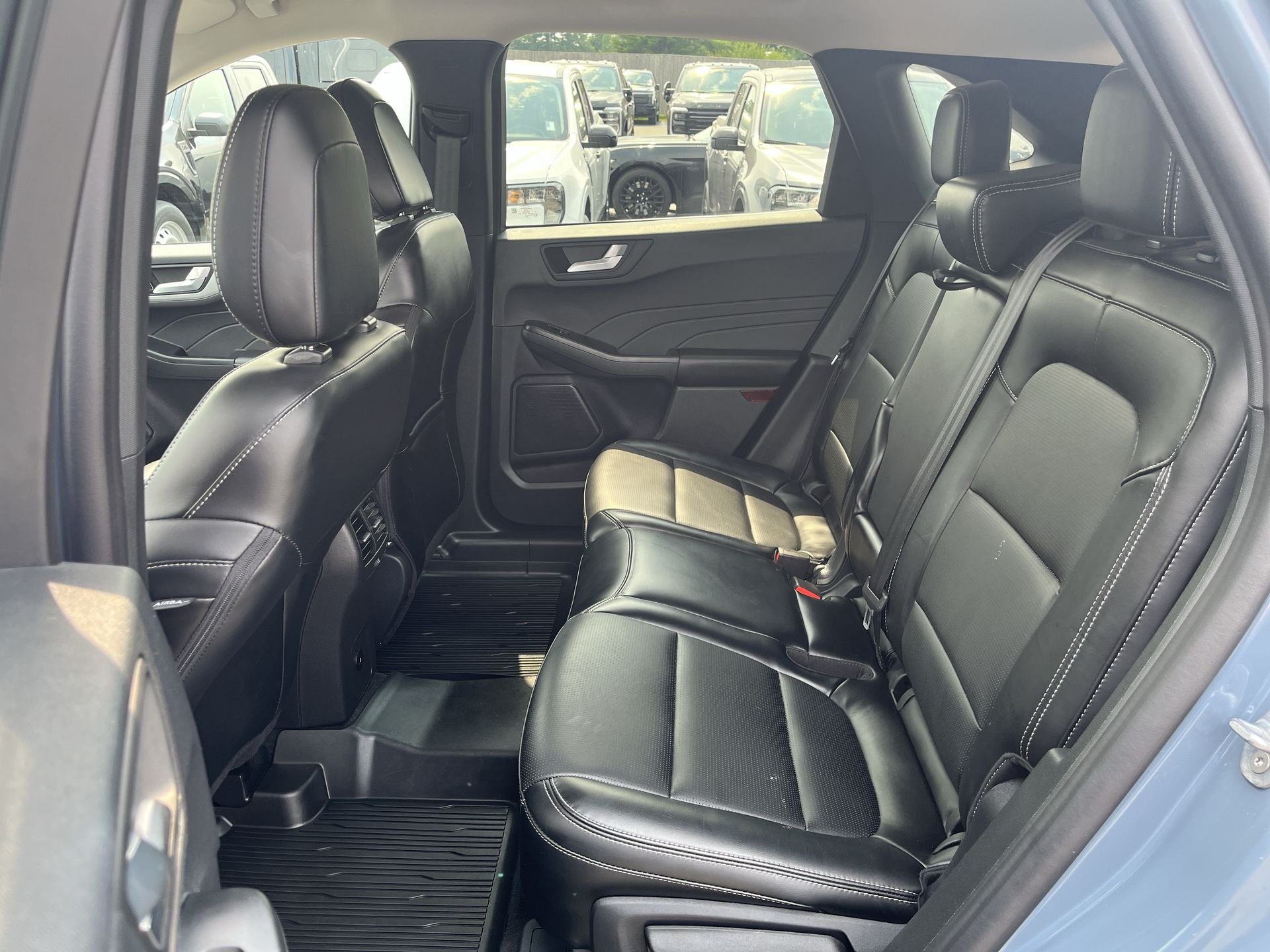 Certified Used 2025 Blue Ford Platinum image 4