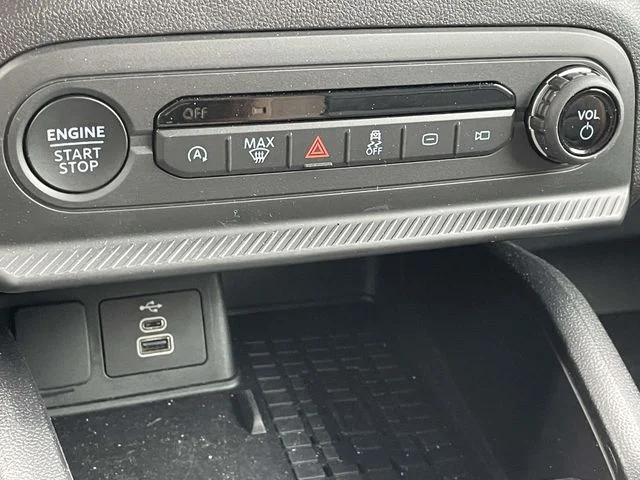 New 2025 Desert Sand Ford Outer Banks® image 22