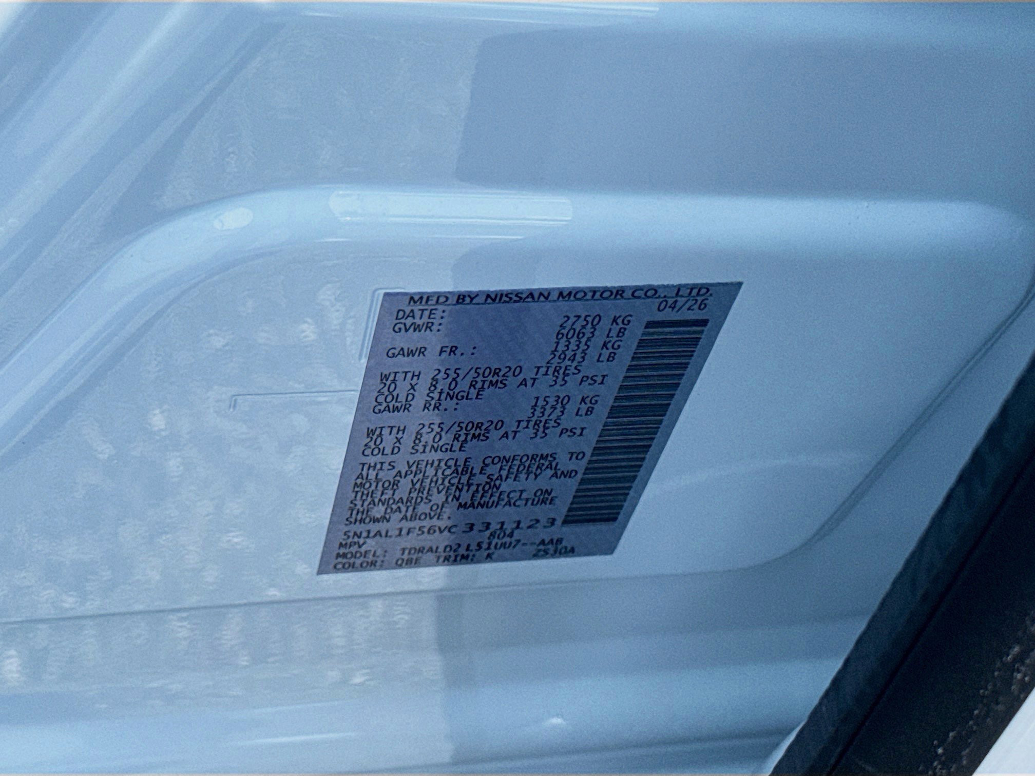 New 2027 RADIANT WHITE INFINITI Luxe FWD image 28