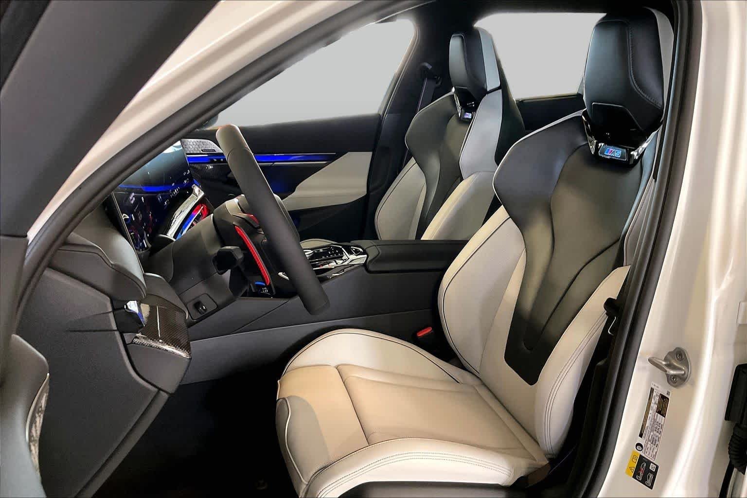 New 2027 Special Order Color BMW  image 9