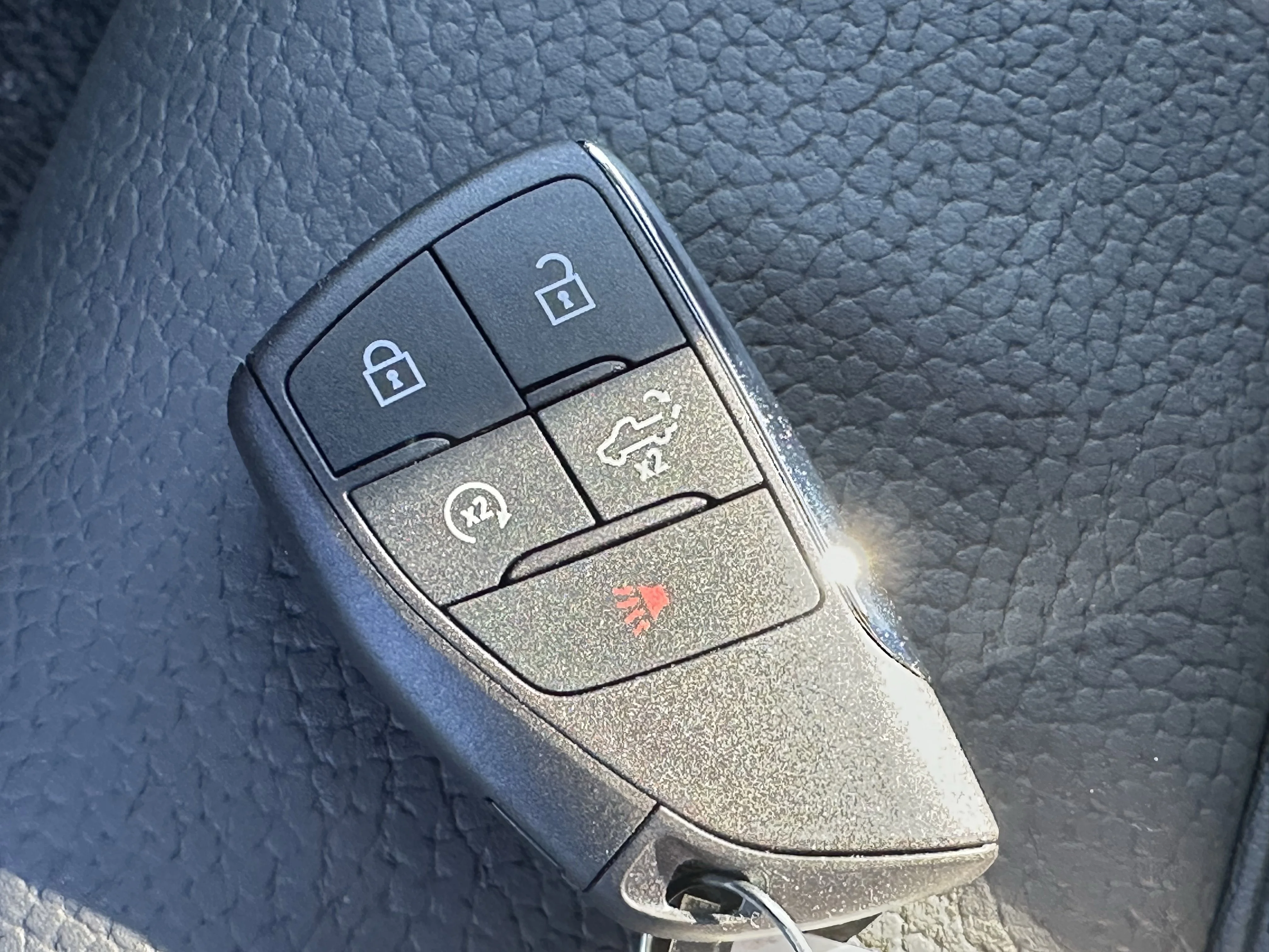 New 2026 Glacier White Tricoat GMC Denali image 25