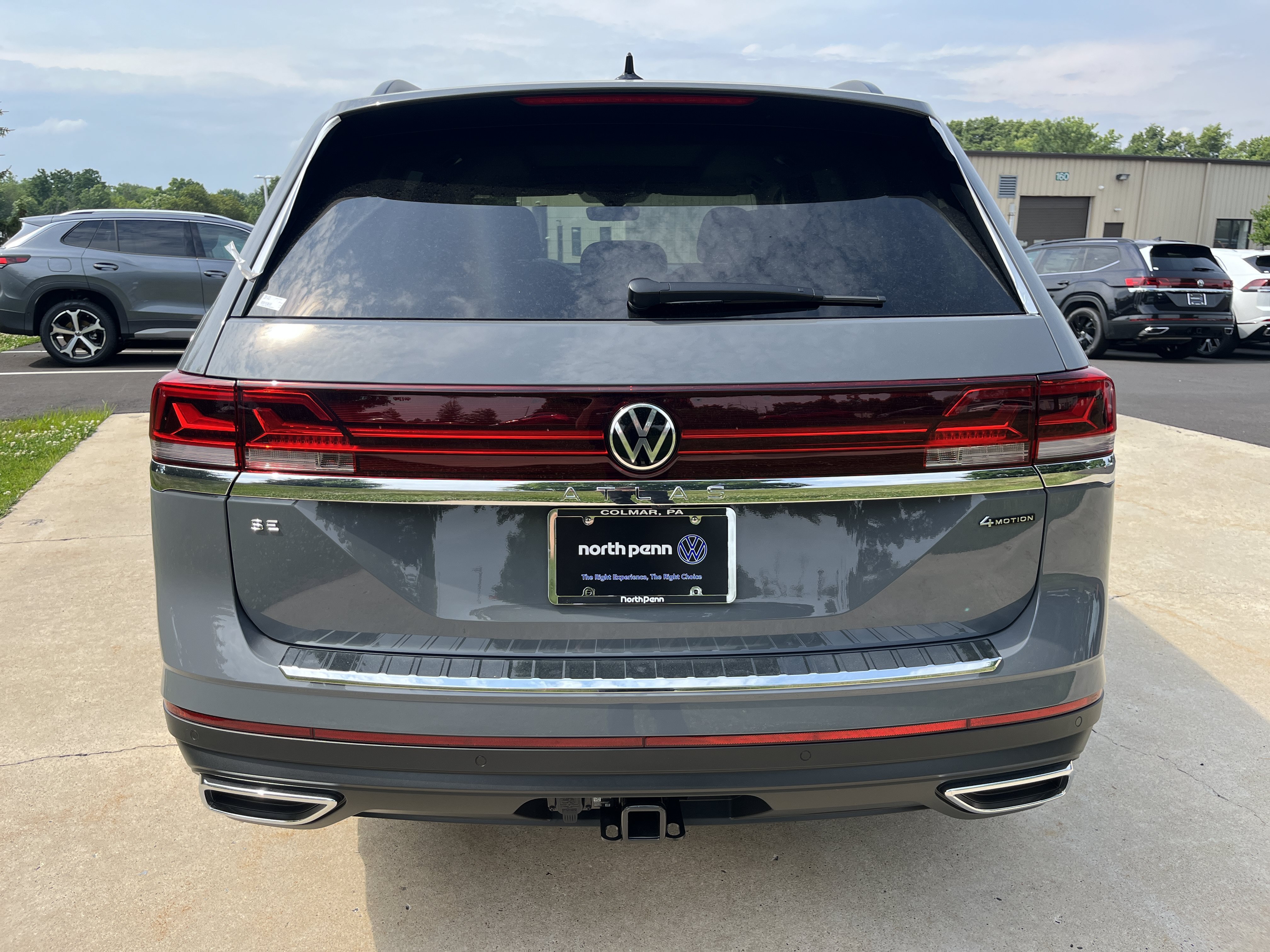 New 2026 Pure Gray Volkswagen 2.0T SE w/Technology image 12