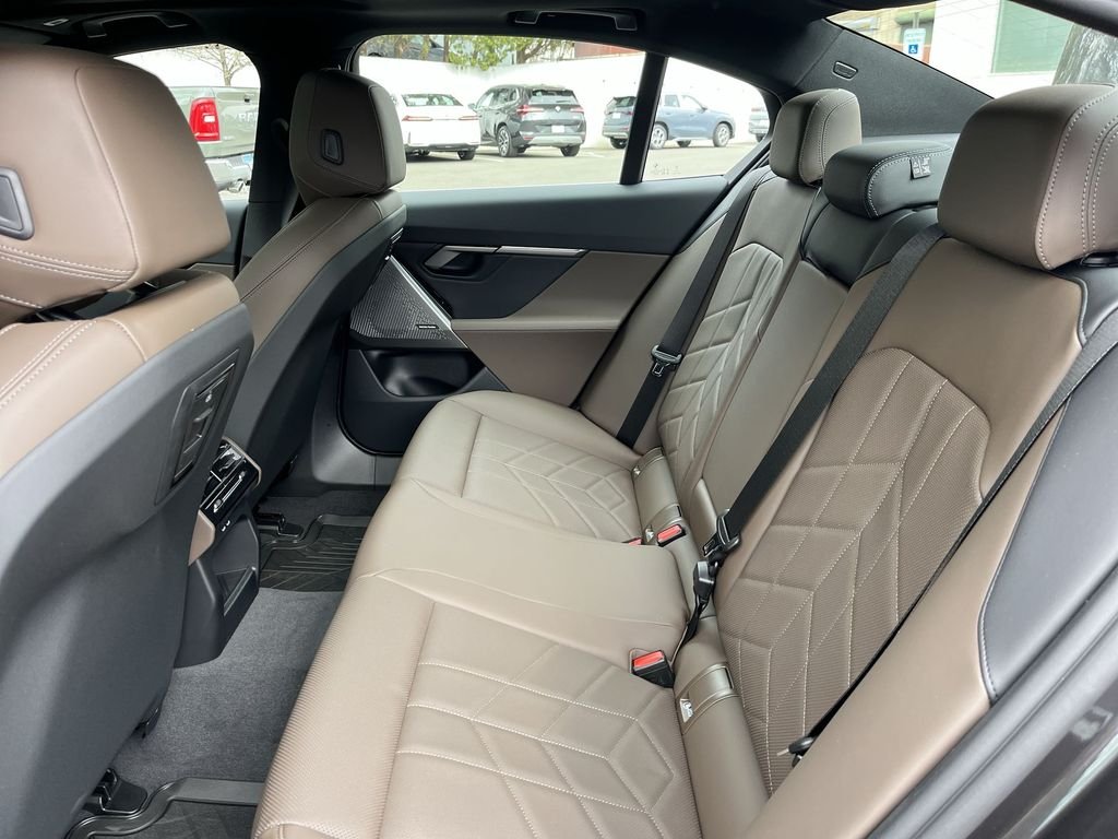 Used 2026 Dark Graphite BMW 530i xDrive image 23