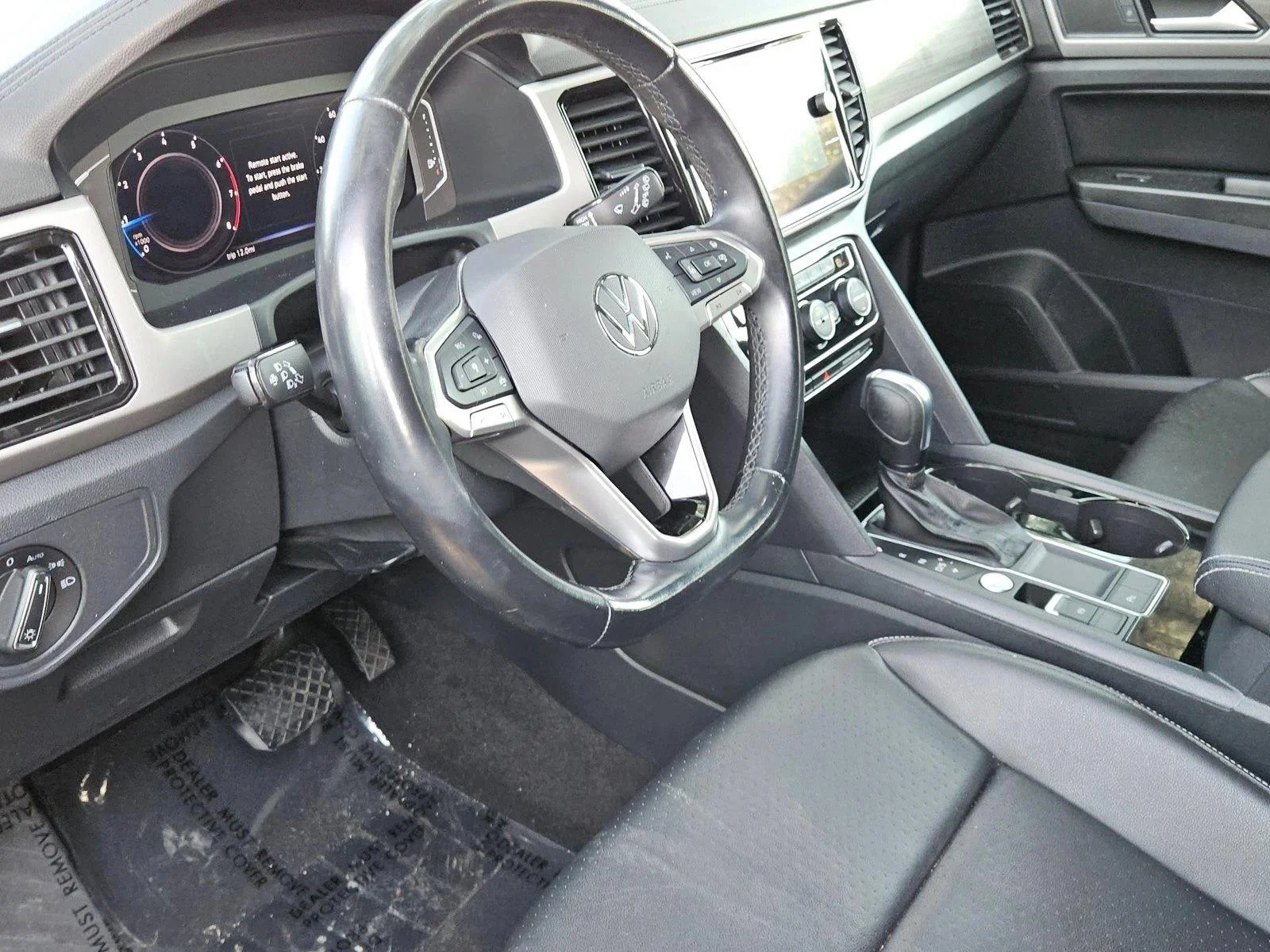 Used 2021 Deep Black Pearl Volkswagen 3.6L V6 SEL image 9