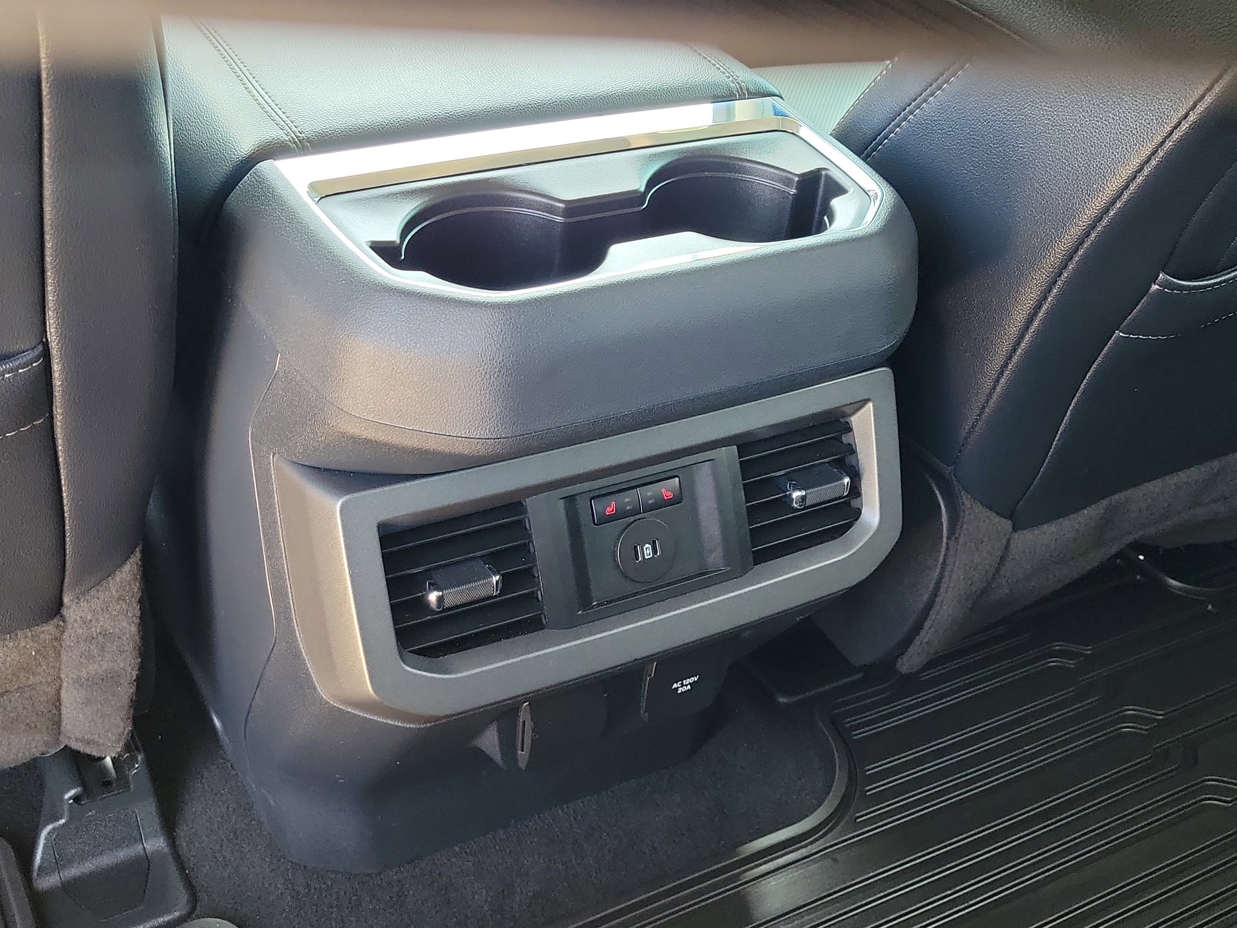 Used 2023 Blue Metallic Ford LARIAT image 13