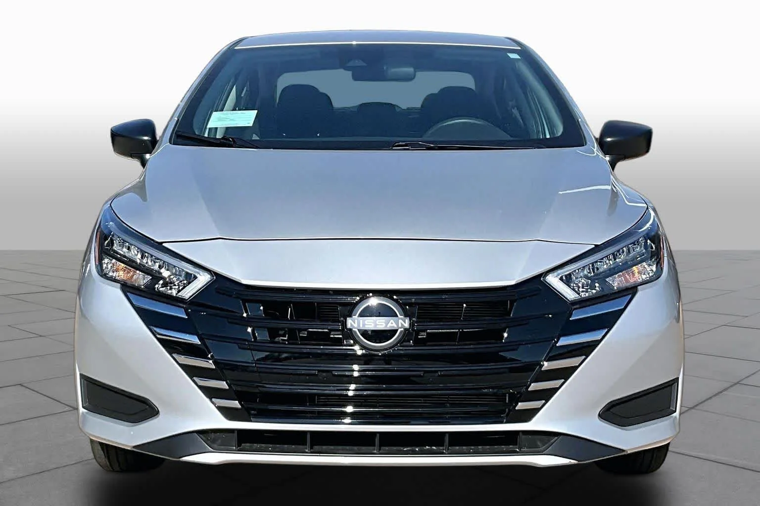 Certified Used 2025 Brilliant Silver Metallic Nissan S image 4