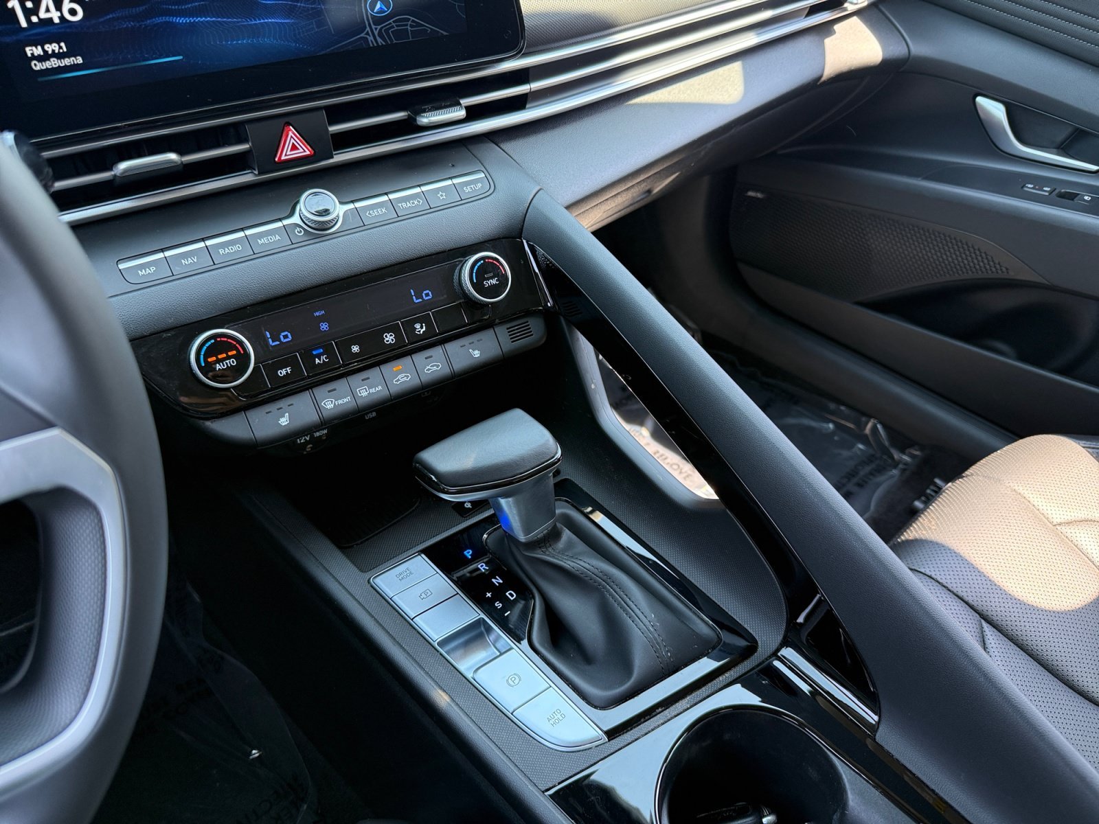 Certified Used 2025 Abyss Black Hyundai Limited image 13
