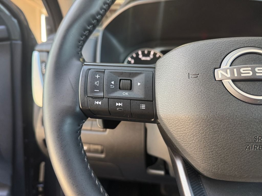 Used 2025 Gray Nissan SV image 24