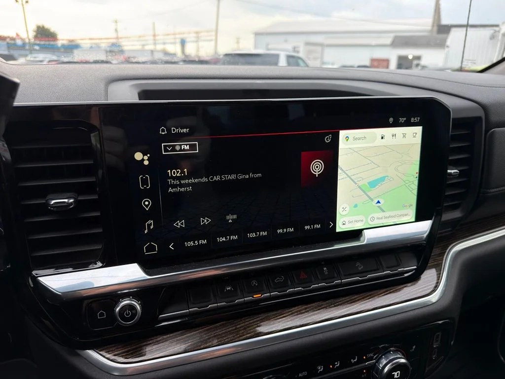 Used 2022 Black GMC Elevation image 5