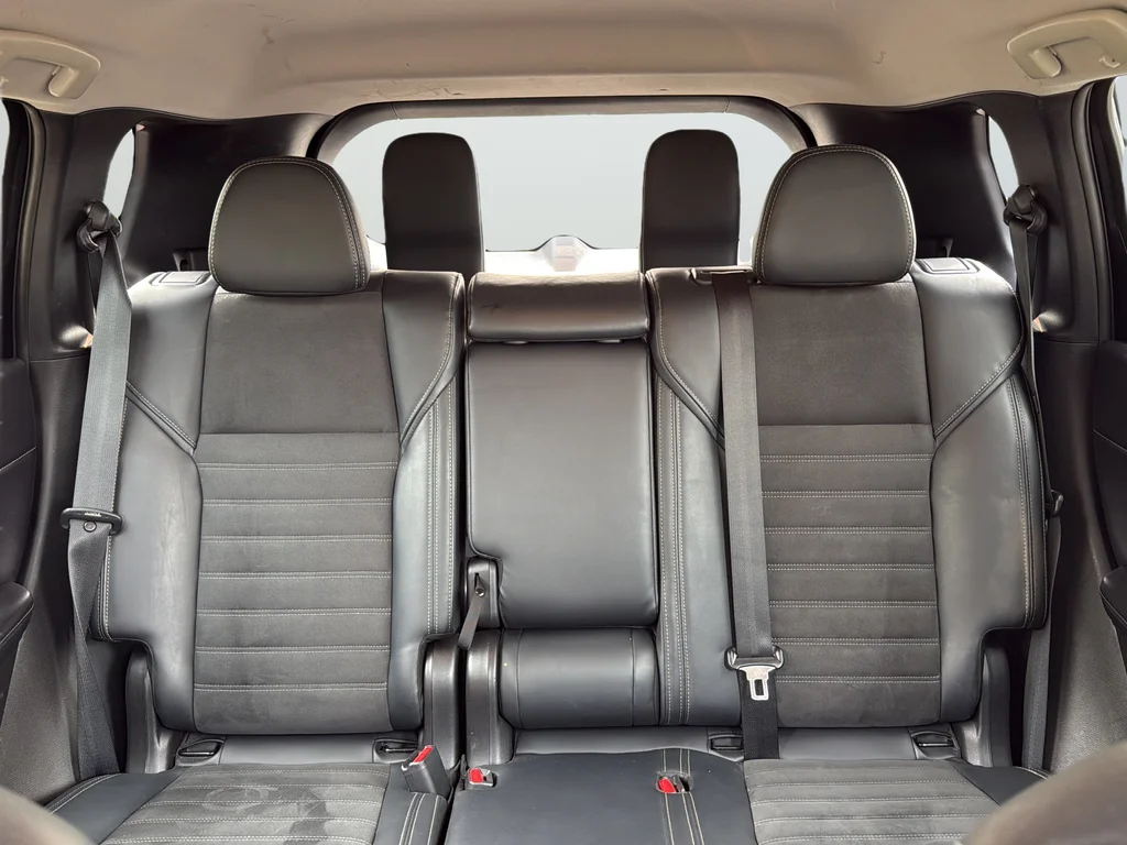 Used 2024 Black Mitsubishi SE image 26