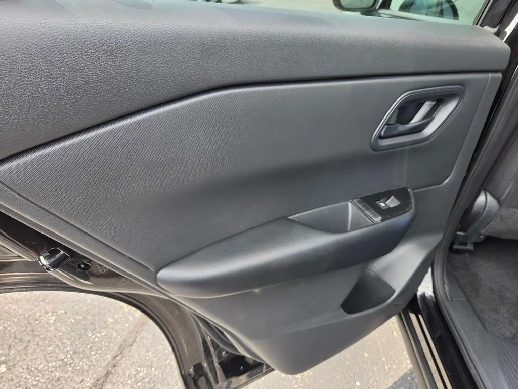 Used 2025 Super Black Nissan S image 35