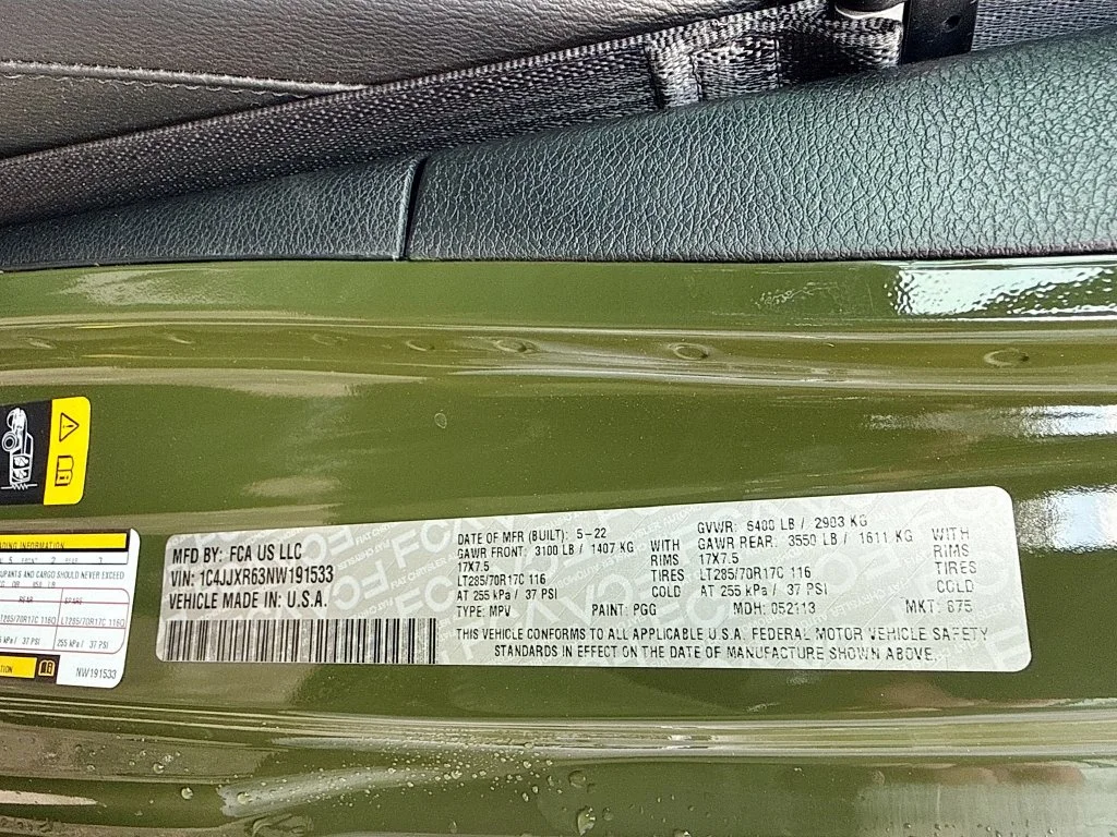 Used 2022 Green Jeep Unlimited Rubicon 4xe image 34
