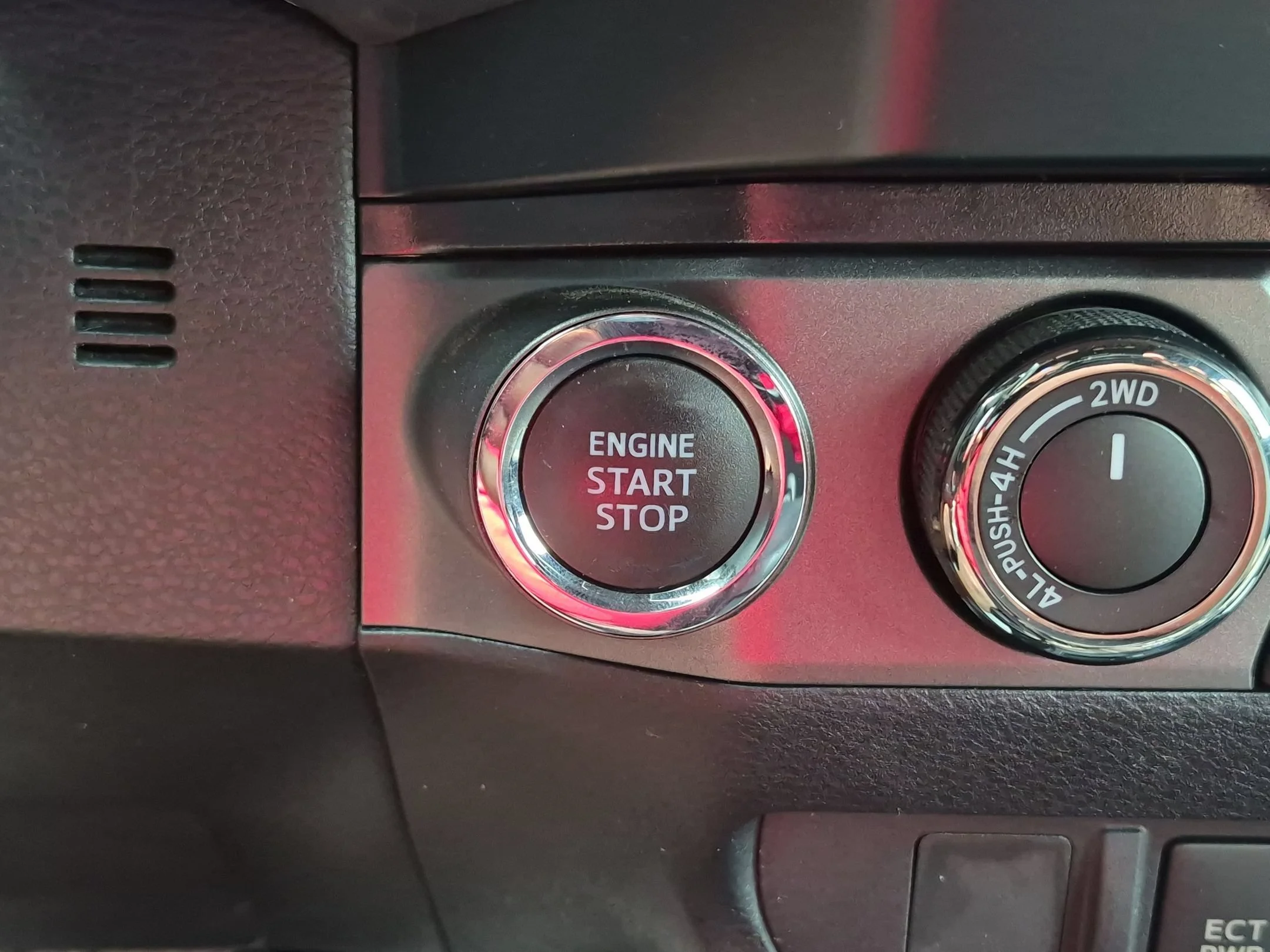 Used 2020 2020 Toyota Tacoma Trd Off Road Toyota SR5 image 15