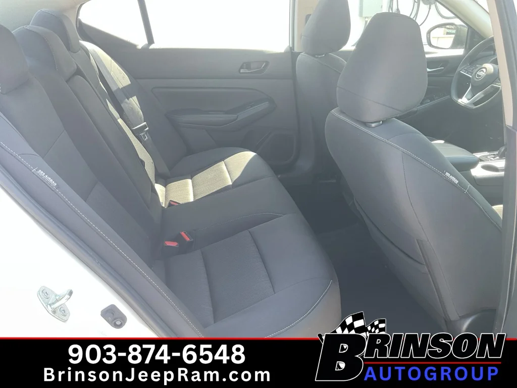 Used 2025 Glacier White Nissan SV image 18