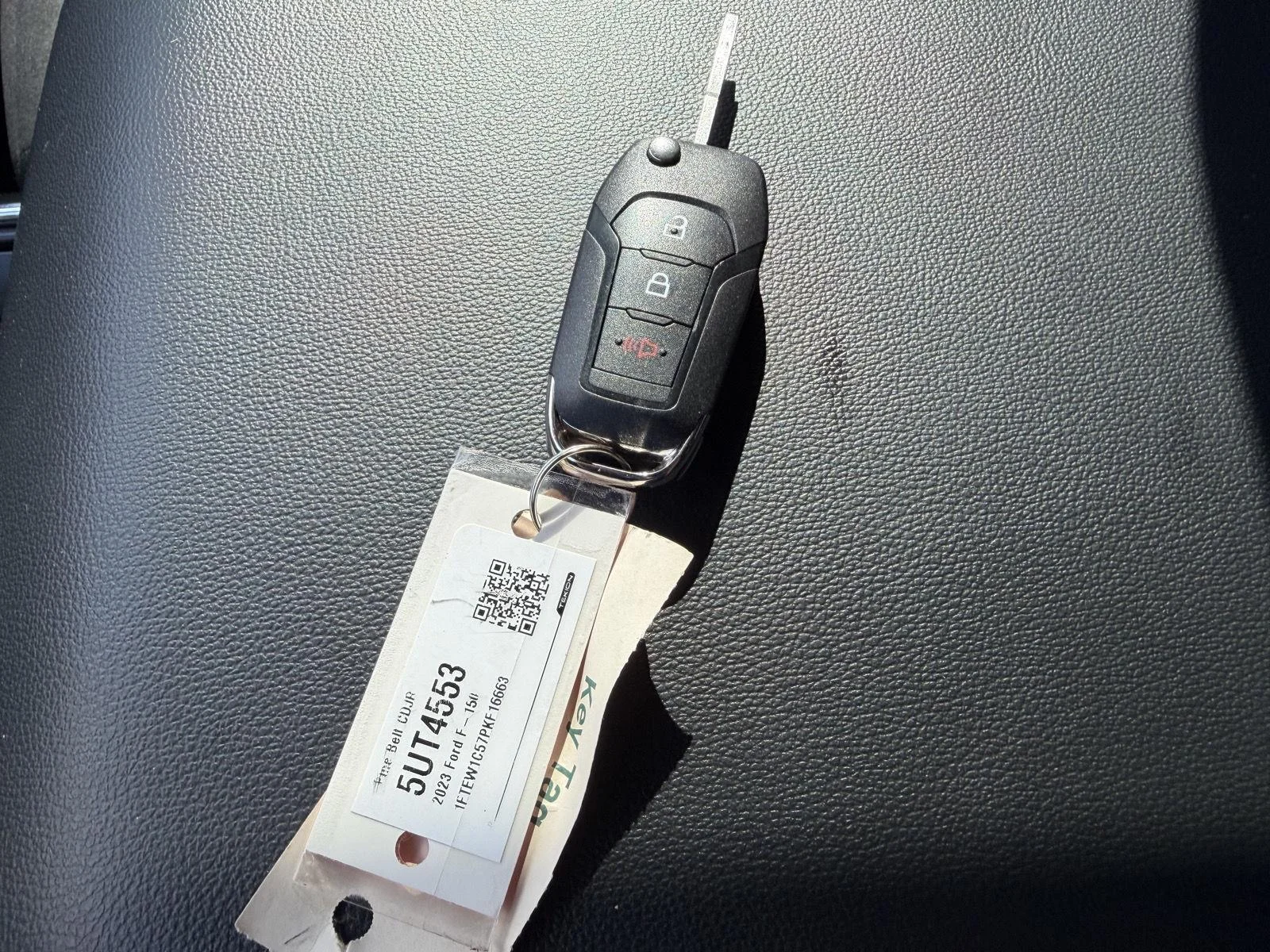 Used 2023 Avalanche Gray Ford XL image 13