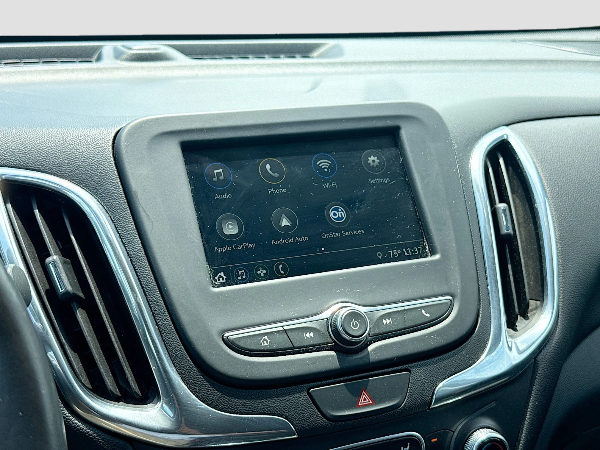Used 2019 Silver Ice Metallic Chevrolet LT image 28