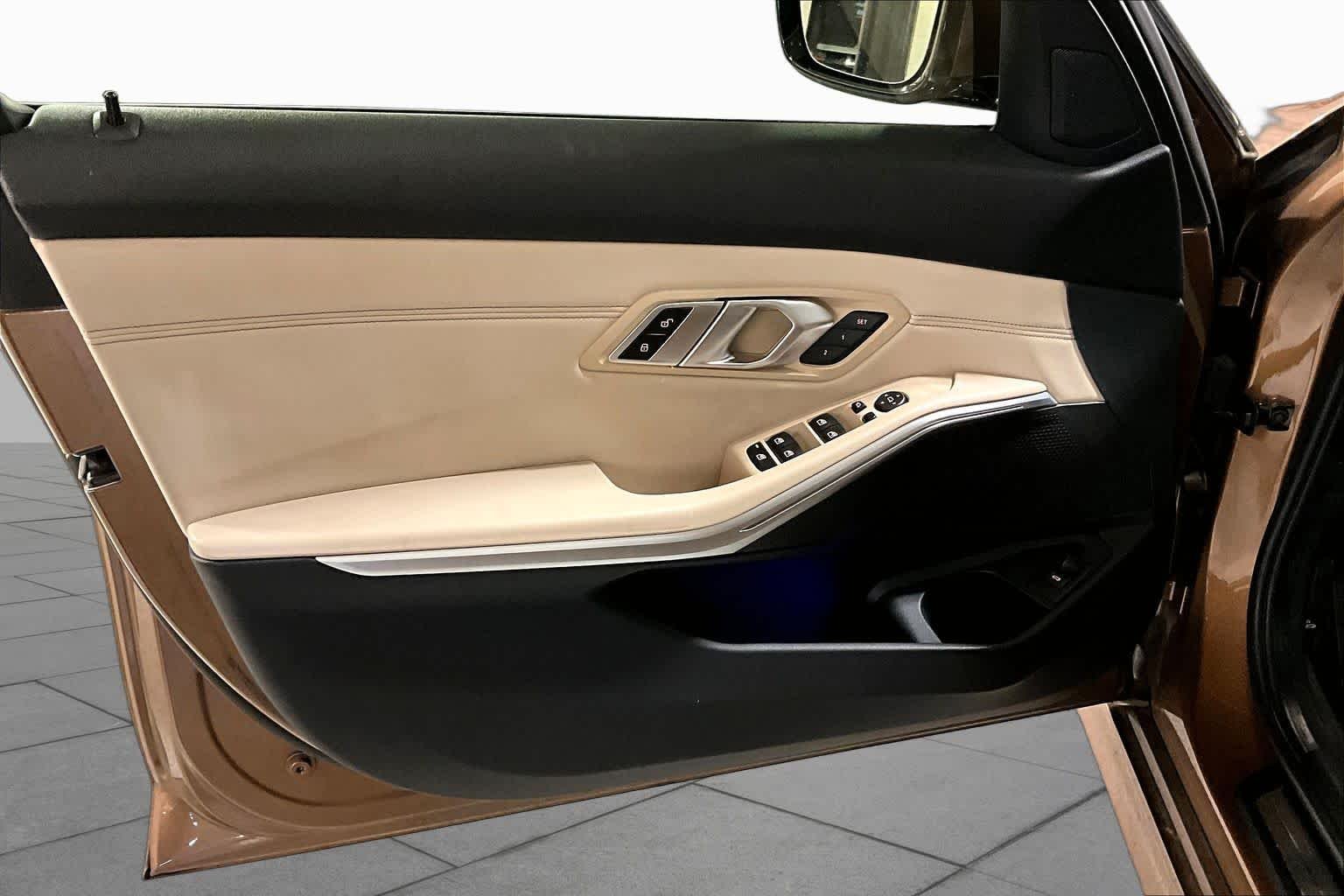Used 2019 Vermont Bronze Metallic BMW 330i xDrive image 22