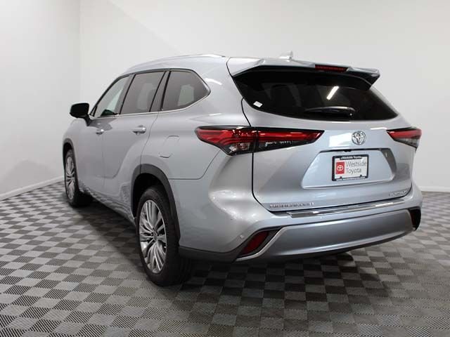 Used 2023 Celestial Silver Metallic Toyota Platinum image 4
