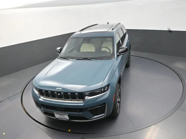 New 2026 Steel Blue Exterior Paint Jeep Limited image 13