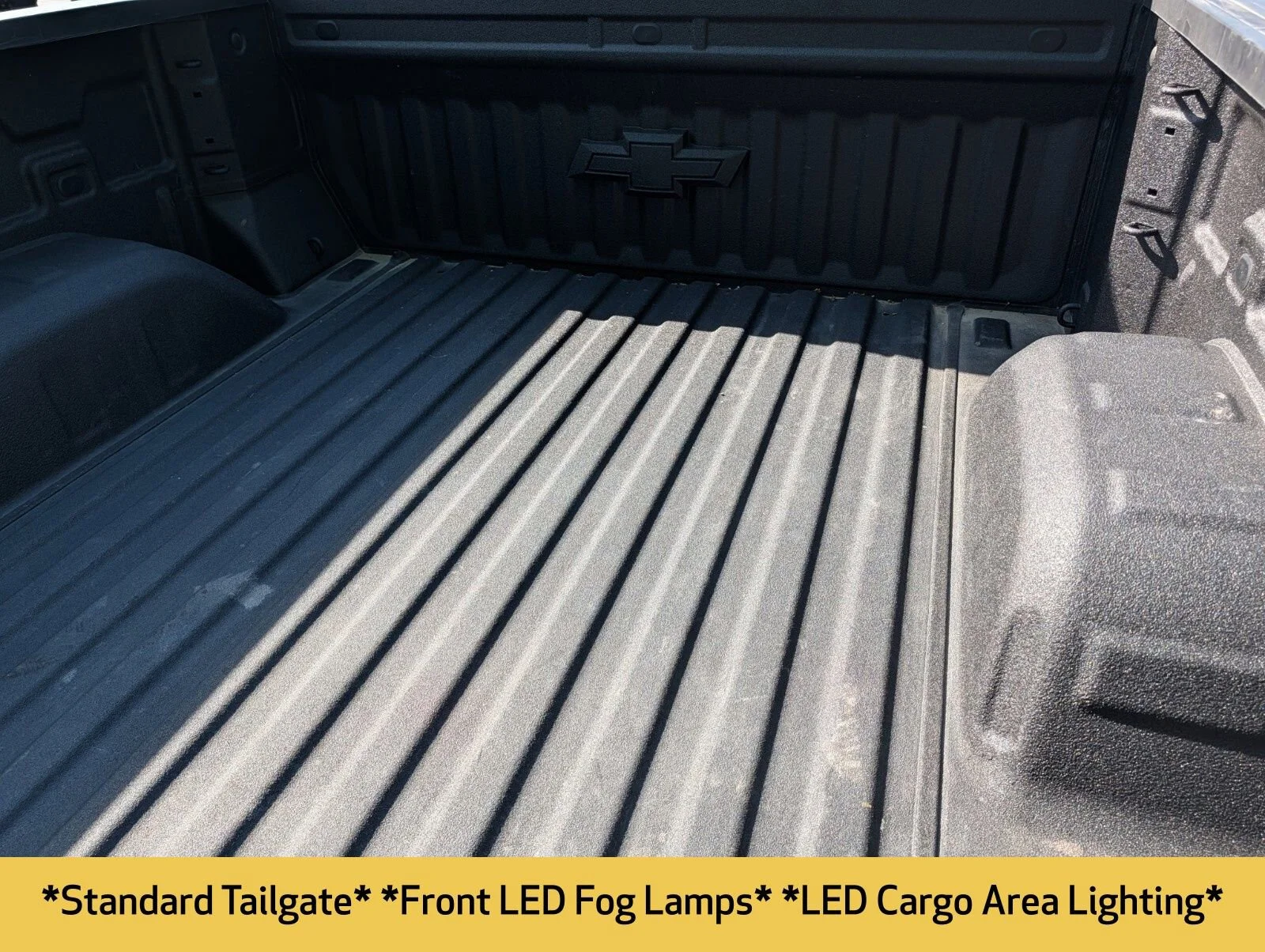 Used 2024 Iridescent Pearl Tricoat Chevrolet LTZ image 23