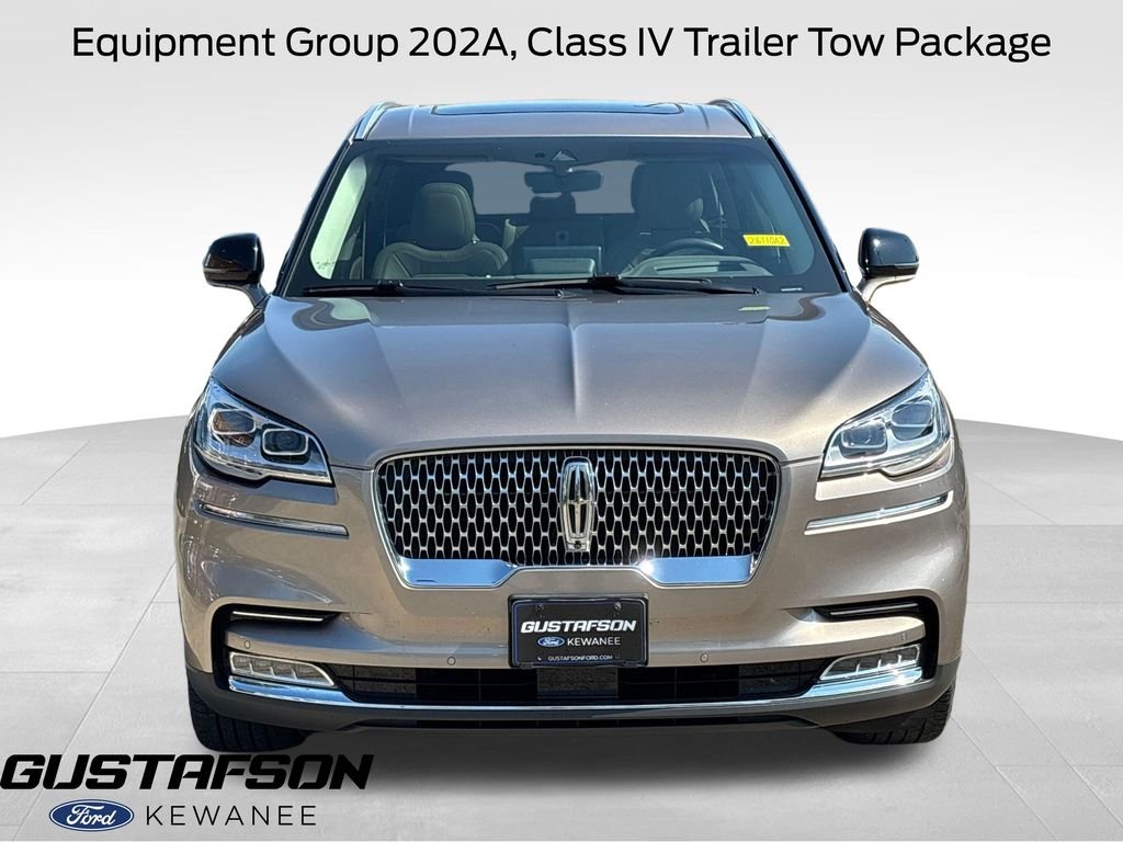 Used 2020 Iced Mocha Metallic Lincoln Reserve image 4