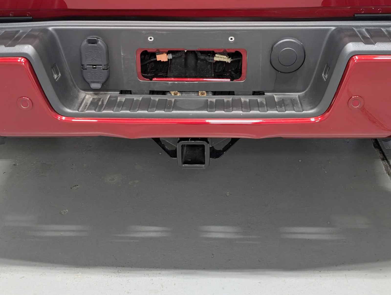 Used 2021 Cherry Red Tintcoat Chevrolet 4WD Z71 image 10