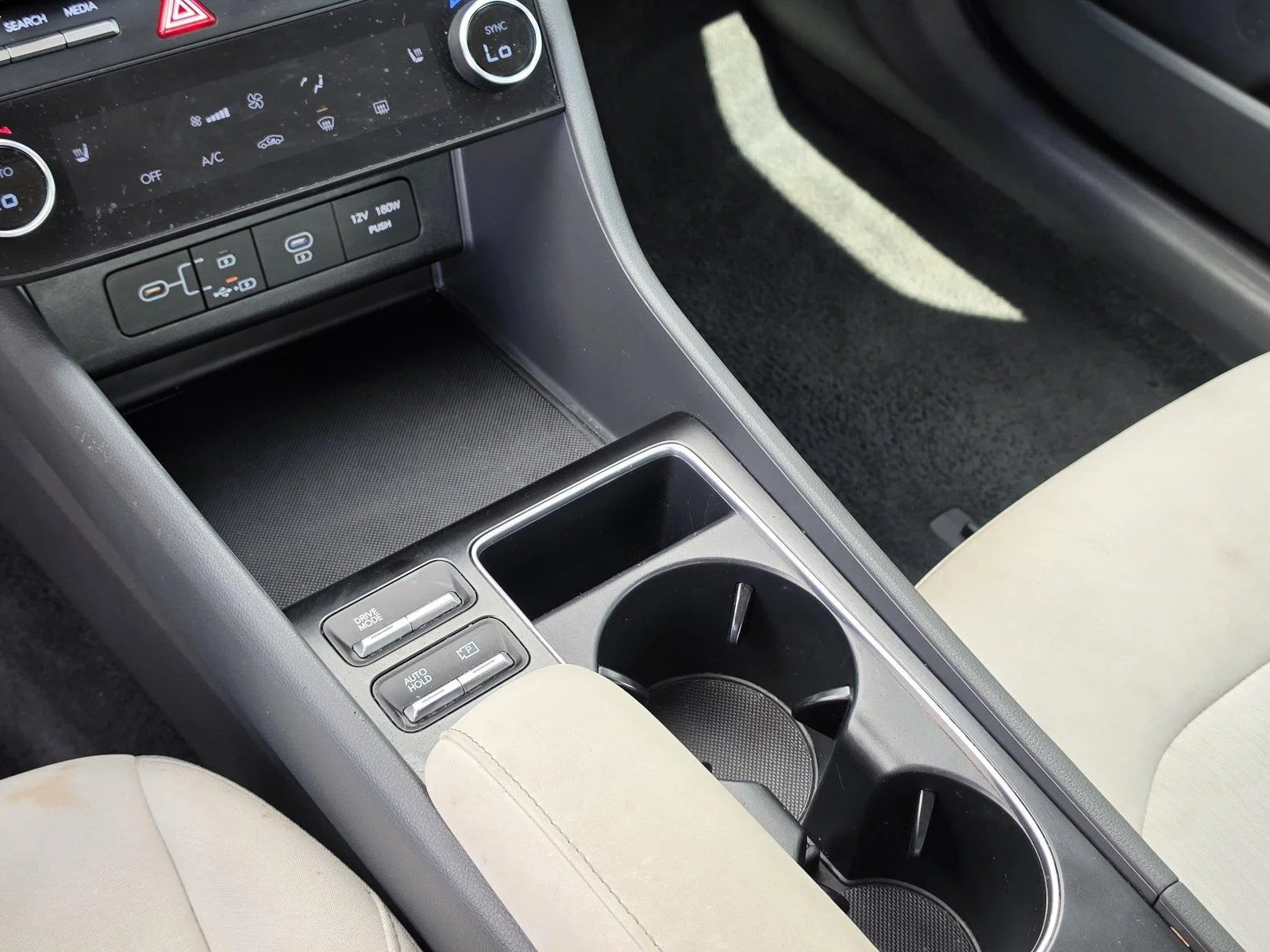 Used 2025 Abyss Black Hyundai SEL image 20