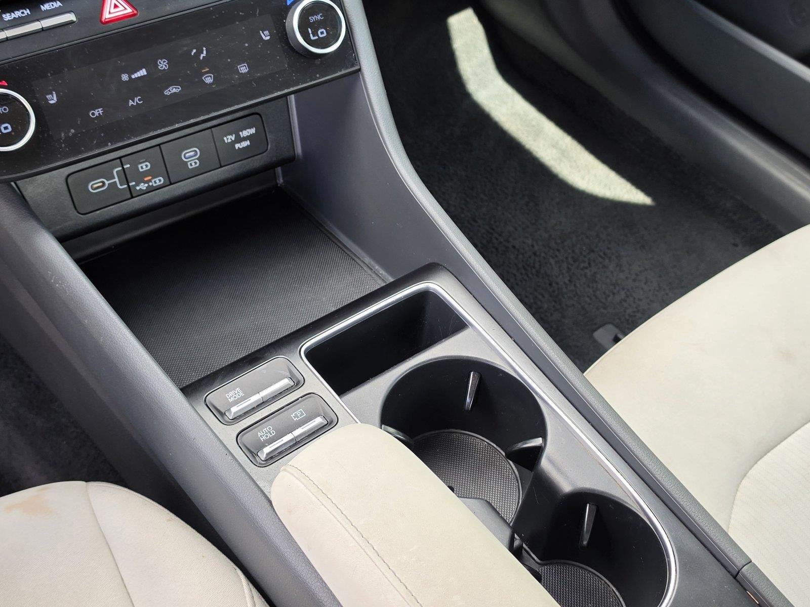 Used 2025 Abyss Black Hyundai SEL image 20