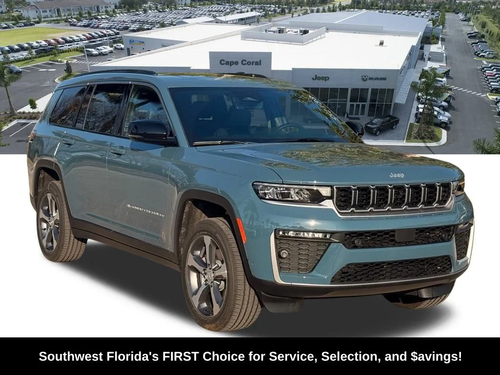 New 2026 Steel Blue Exterior Paint Jeep Limited image 2