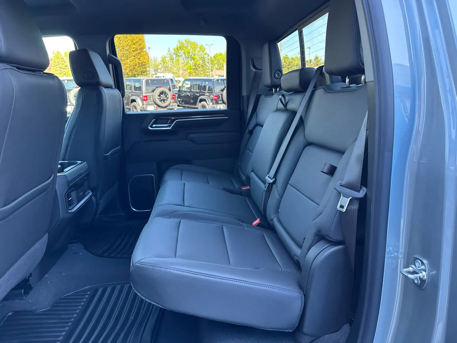 New 2026 Sterling Gray Metallic Chevrolet LT image 15
