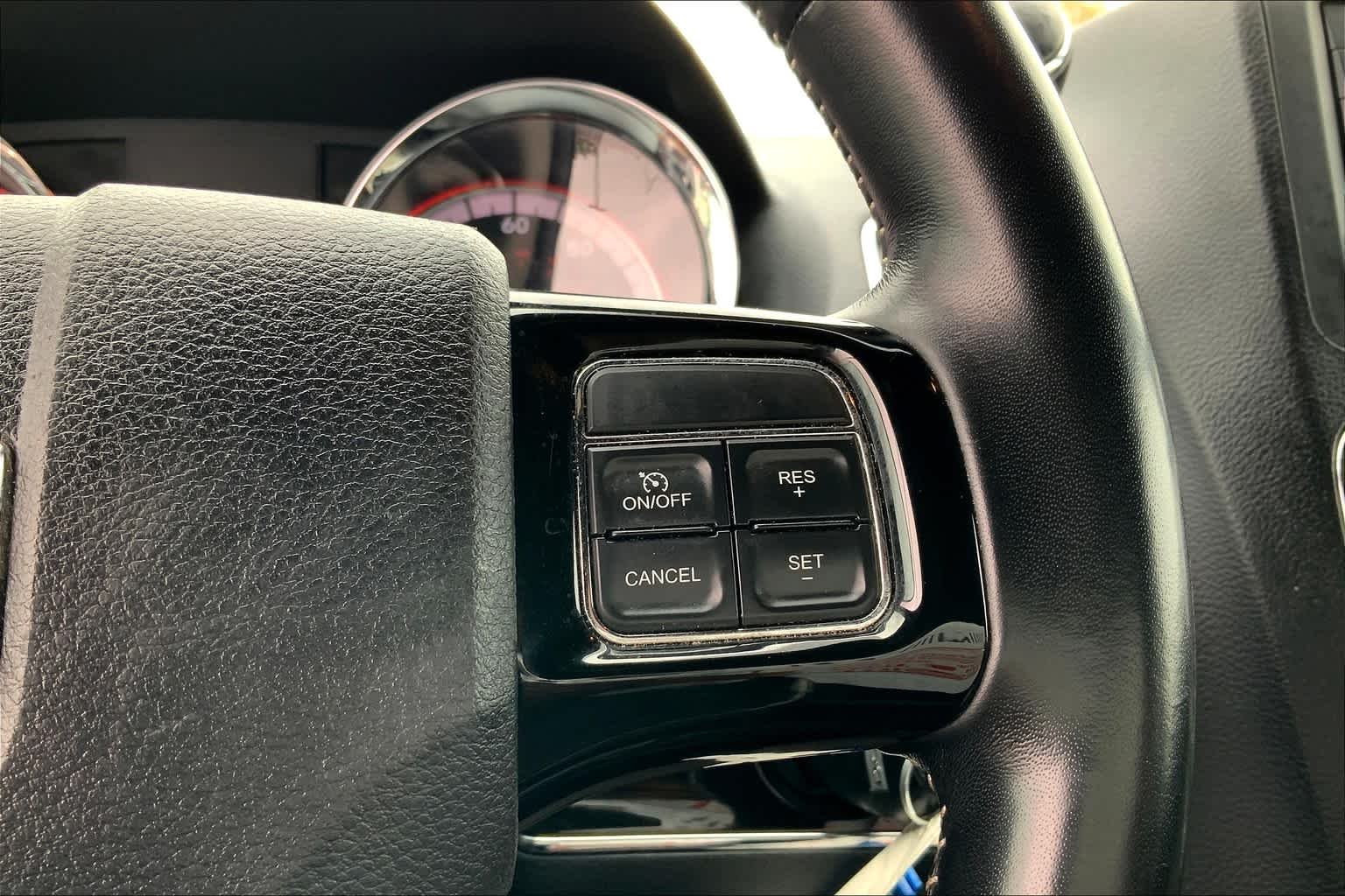 2020 Dodge Grand Caravan SXT - Photo 22