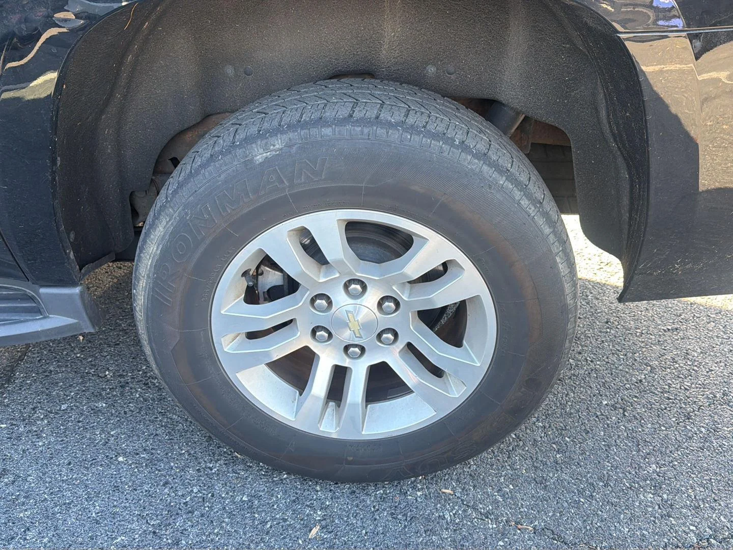Used 2018  CHEVROLET TRUCK 4WD 4DR 1500 LT image 16