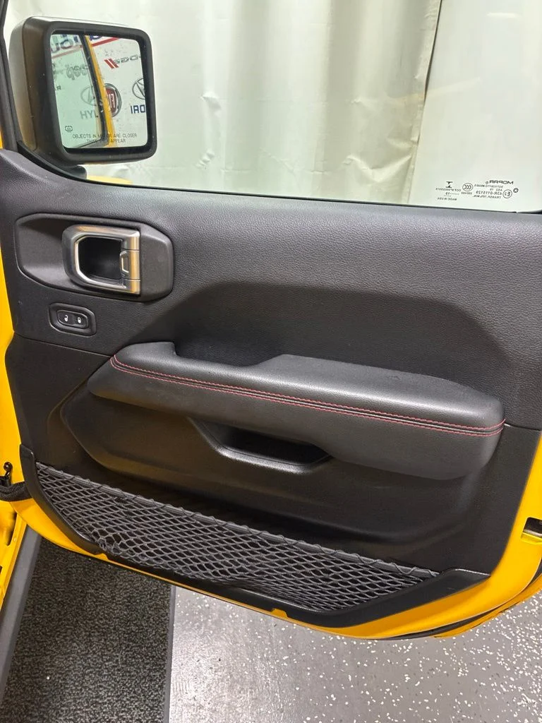 Used 2019 Yellow Jeep Unlimited Rubicon image 29