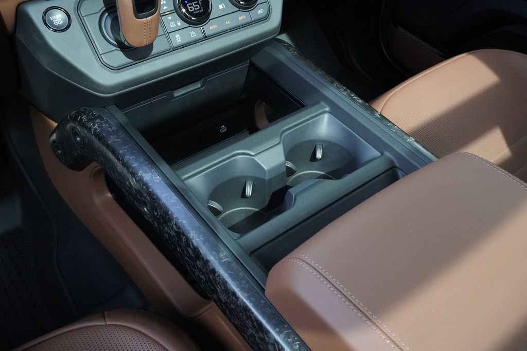 New 2026 Petra Copper LAND ROVER OCTA image 14