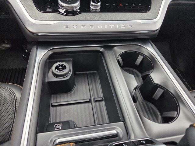 New 2026 Star White Metallic Tri-Coat Ford Tremor® image 20