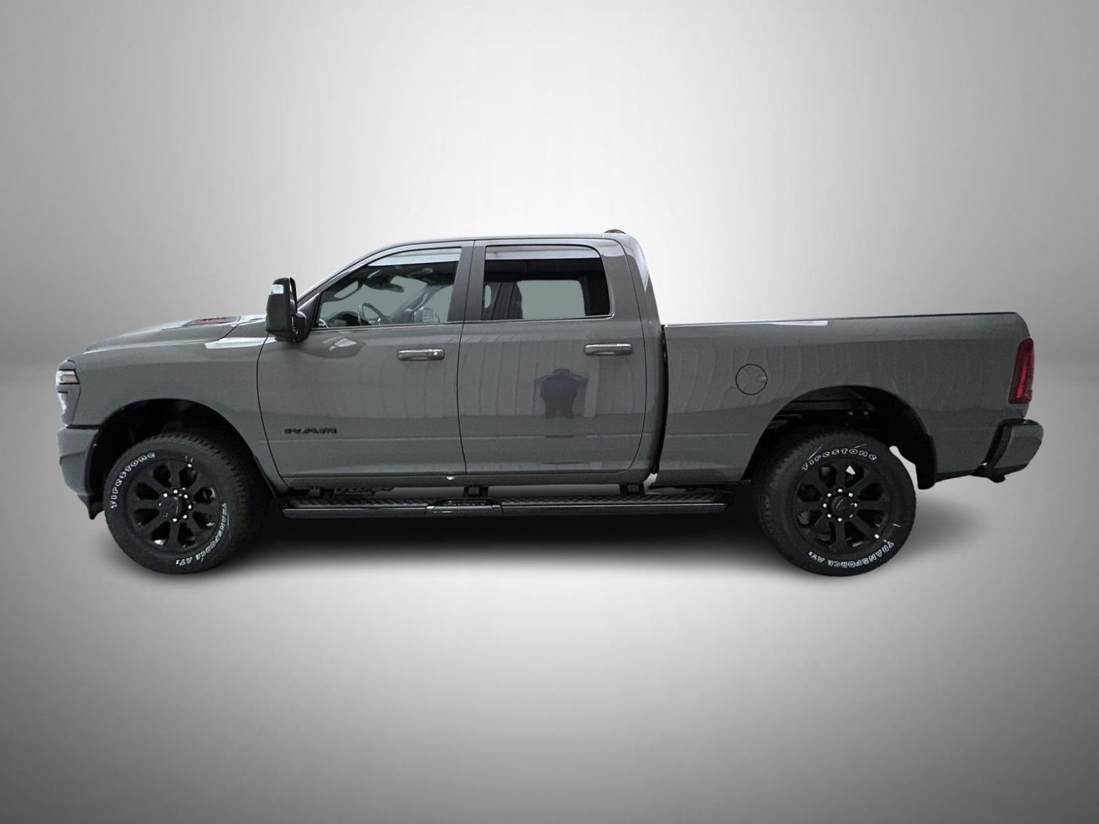 New 2026 Ceramic Gray Clear-Coat Exterior Paint RAM Laramie image 8
