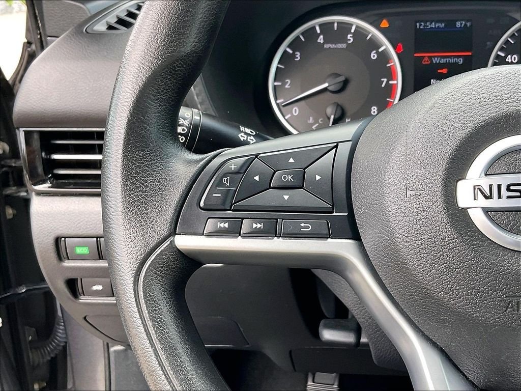 Used 2020 Gray Nissan S image 22