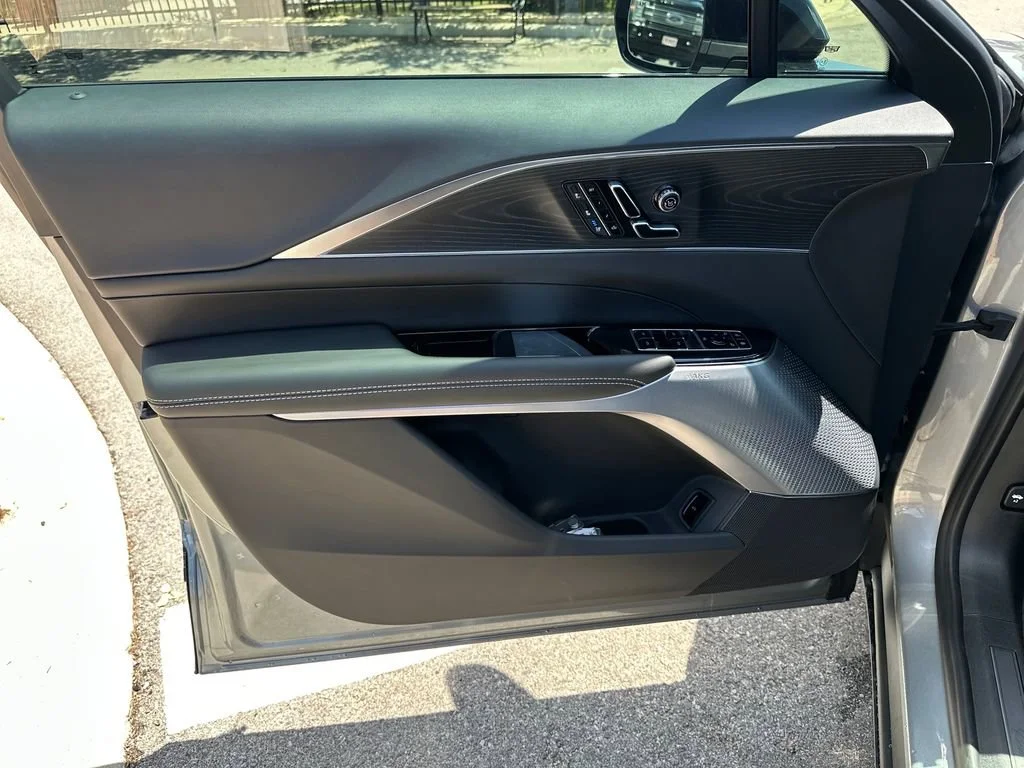 2026 Cadillac LYRIQ Premium Sport - Photo 14