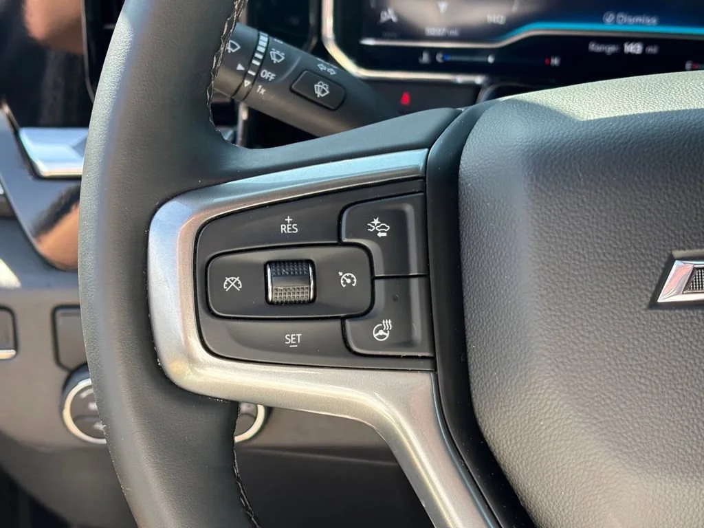 Used 2025 Black Chevrolet RST image 20