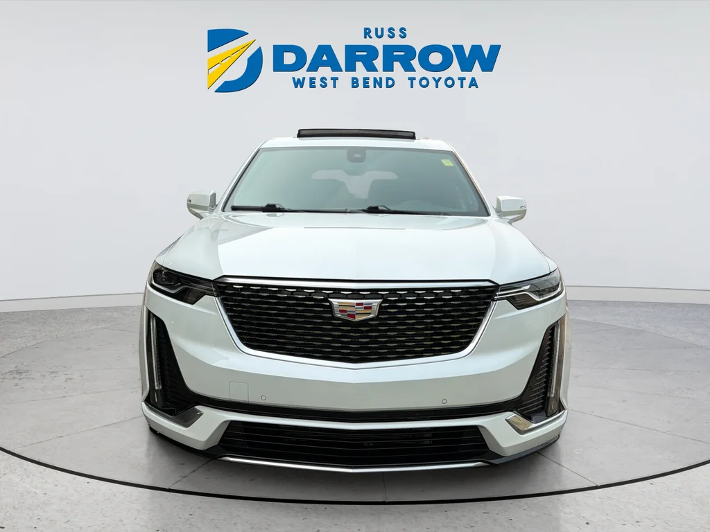 Used 2023 White Cadillac Premium Luxury image 8